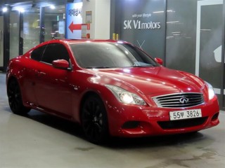 인피니티 G37 쿠페 중고차 매물 사진