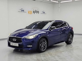 인피니티 Q30 2.0 프리미엄 중고차 매물 사진